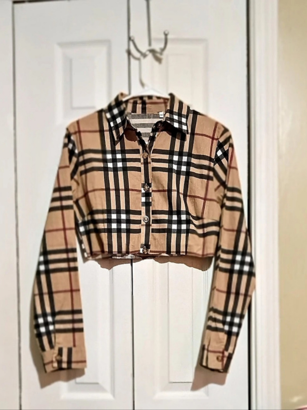 Plaid Cropped Button Down in Brown & Black Like New